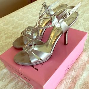 Nina satin formal heels